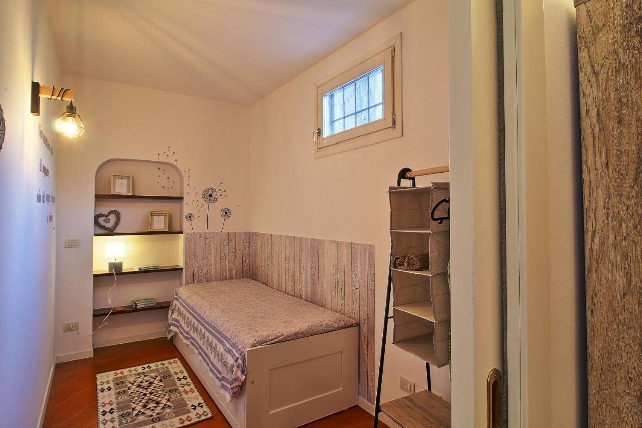 Casa Peppa Lägenhet Lazise Exteriör bild